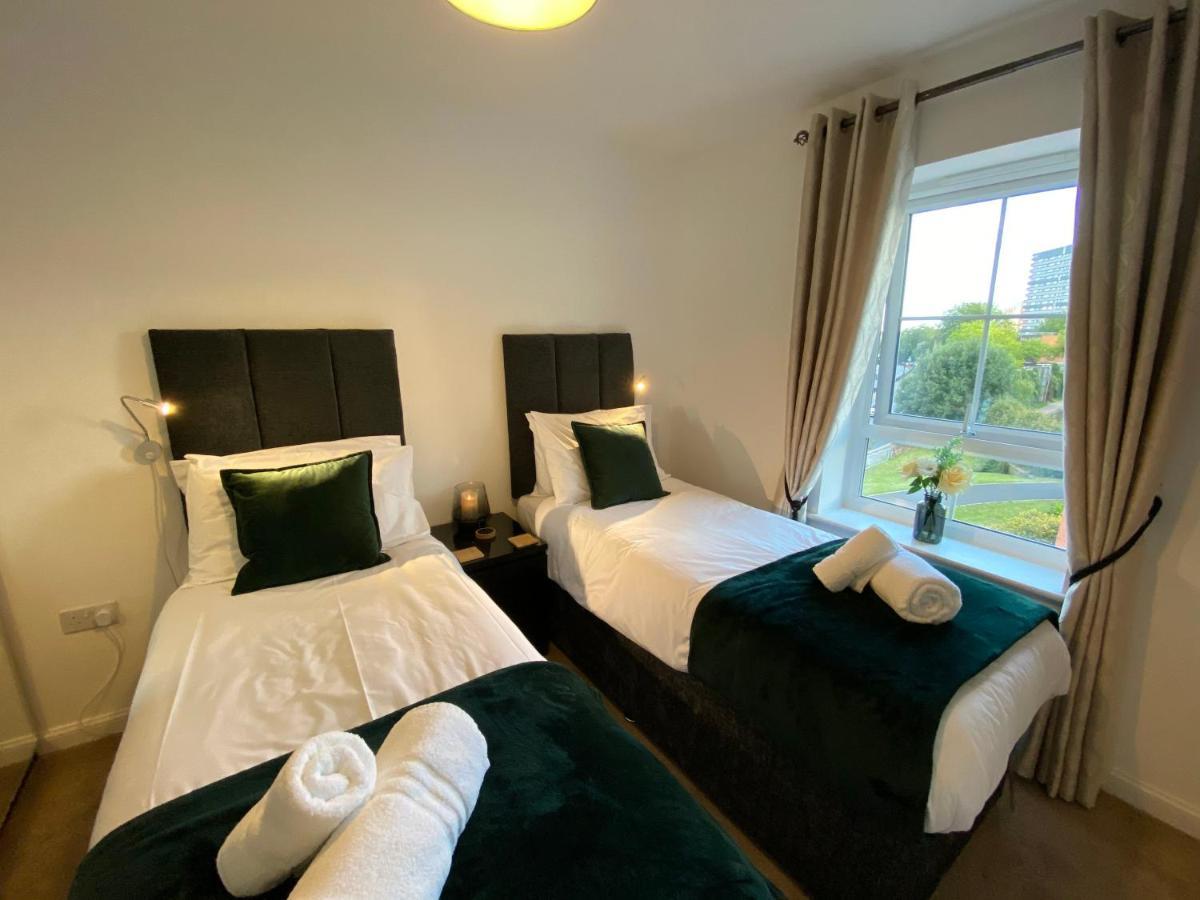 Cathedral View Apartment Ковънтри Екстериор снимка