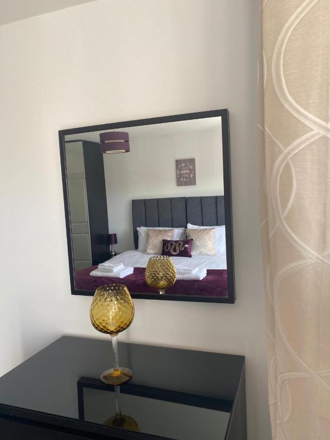 Cathedral View Apartment Ковънтри Екстериор снимка