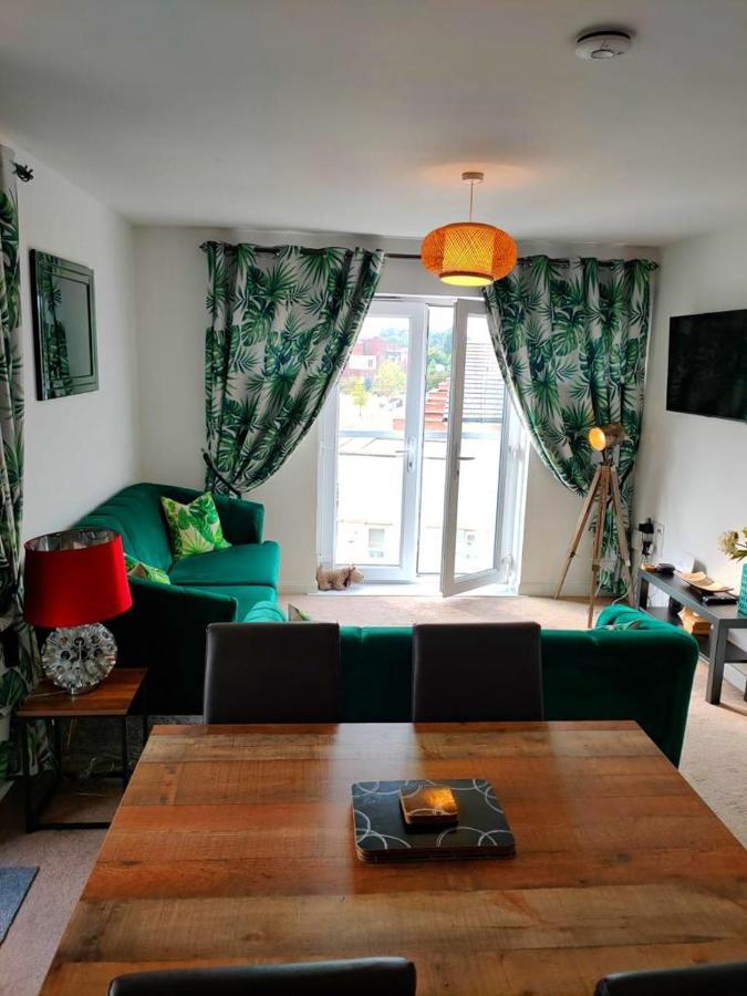 Cathedral View Apartment Ковънтри Екстериор снимка