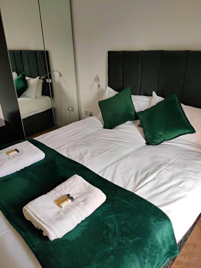 Cathedral View Apartment Ковънтри Екстериор снимка